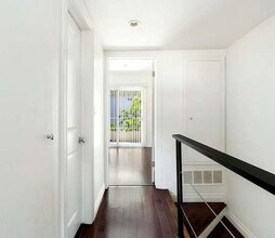 11652 Chenault St in Los Angeles, CA - Building Photo - Building Photo