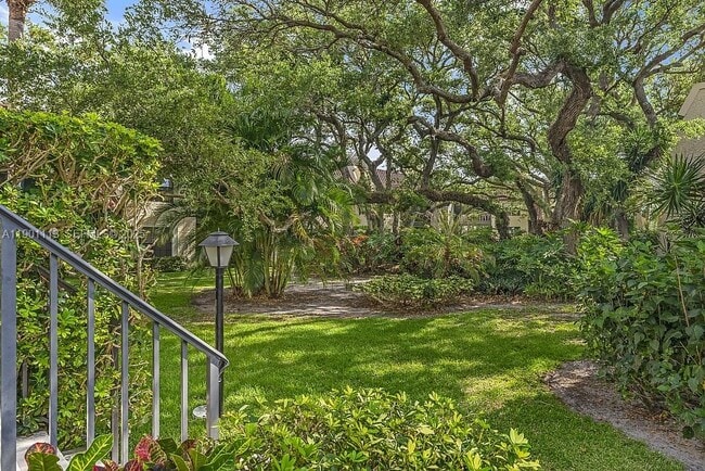 5151 Jimmy Buffett Mem Hwy in Indian River Shores, FL - Building Photo - Building Photo