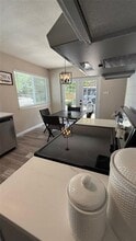 201 Fleetwood Ct in Arlington, TX - Building Photo - Building Photo