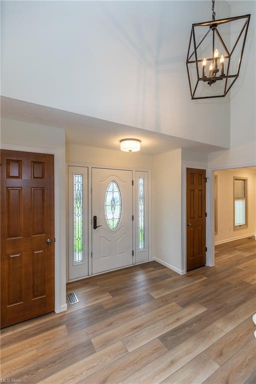 17016 Greenwood Dr in Strongsville, OH - Building Photo - Building Photo