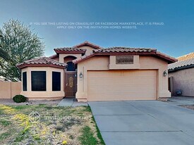 2404 N 125th Dr in Avondale, AZ - Building Photo