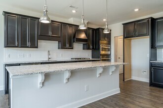 304 Shale Creek Dr in Durham, NC - Building Photo - Building Photo