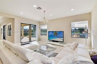 12137 Boca Reserve Ln in Boca Raton, FL - Building Photo - Building Photo