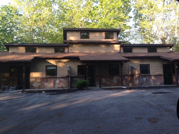 4135 Dollys Dr in Sevierville, TN - Building Photo