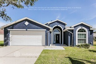1306 Timber Trace Dr in Zephyrhills, FL - Building Photo