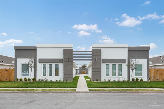property at 4705 Mulberry Ave