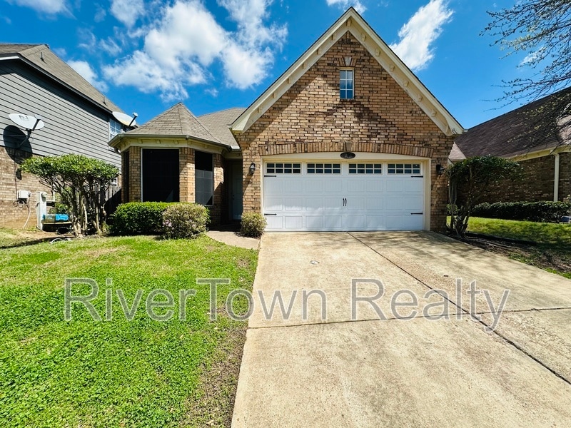 4956 Indian Walk Ln in Arlington, TN - Building Photo