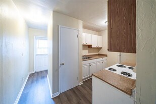 420 NE 1st Ave. in Fort Lauderdale, FL - Building Photo