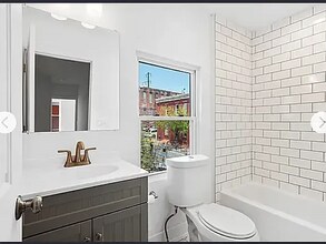 5022 Ogden St in Philadelphia, PA - Foto de edificio - Building Photo