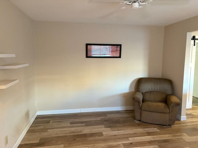 1752 N Market St in Monticello, IL - Building Photo - Building Photo