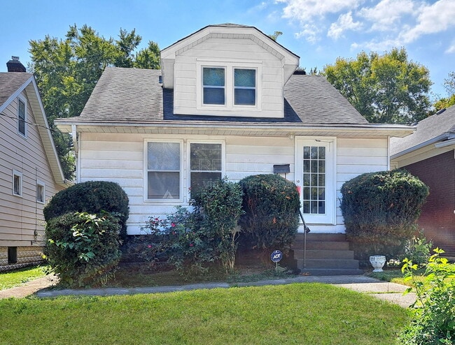 property at 4116 Larkwood Ave
