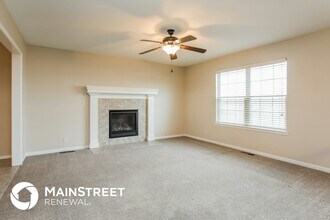 807 E Rockville Terrace in Louisburg, KS - Building Photo - Building Photo
