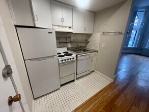 271 Dartmouth St, Unit 1L in Boston, MA - Building Photo - Building Photo