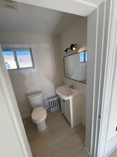 16 Prescott St in Yarmouth, NS - Building Photo - Building Photo