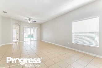 15122 Stonebriar Way in Orlando, FL - Building Photo - Building Photo