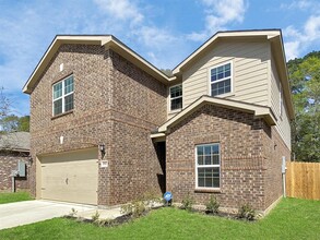 10607 Lost aples Dr in Cleveland, TX - Foto de edificio - Building Photo