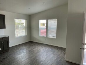 19802 N 32nd St in Phoenix, AZ - Building Photo - Building Photo