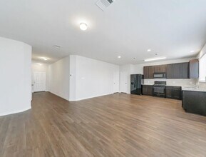 22114 Sovereign Hts Ln. in Houston, TX - Building Photo - Building Photo