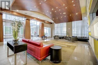 35-1135 Bales Ave in Toronto, ON - Building Photo - Building Photo