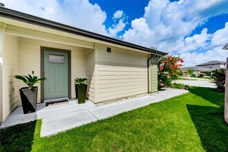 3032 Gunnersbury Dr in Houston, TX - Building Photo - Building Photo