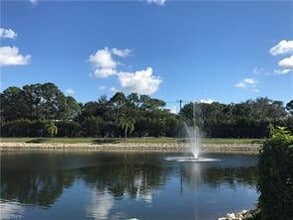 3250 Cypress Glen Way-Unit -414 in Naples, FL - Building Photo - Building Photo