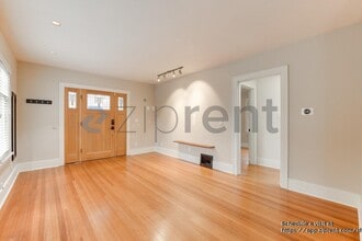 3332 35th Ave S in Seattle, WA - Building Photo - Building Photo