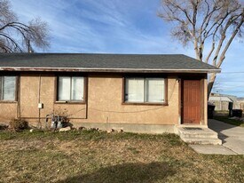 377 N Wood Cir in Cedar City, UT - Building Photo