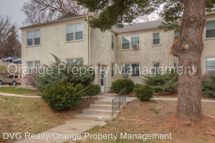 820 N 46th St-Unit -3 in Omaha, NE - Building Photo