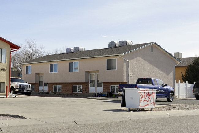 2118 Norman Ln