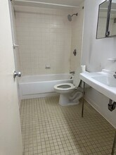 77 Pond Ave, Unit 203 in Brookline, MA - Building Photo - Building Photo