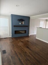 2802 Dove St in Rolling Meadows, IL - Building Photo - Building Photo