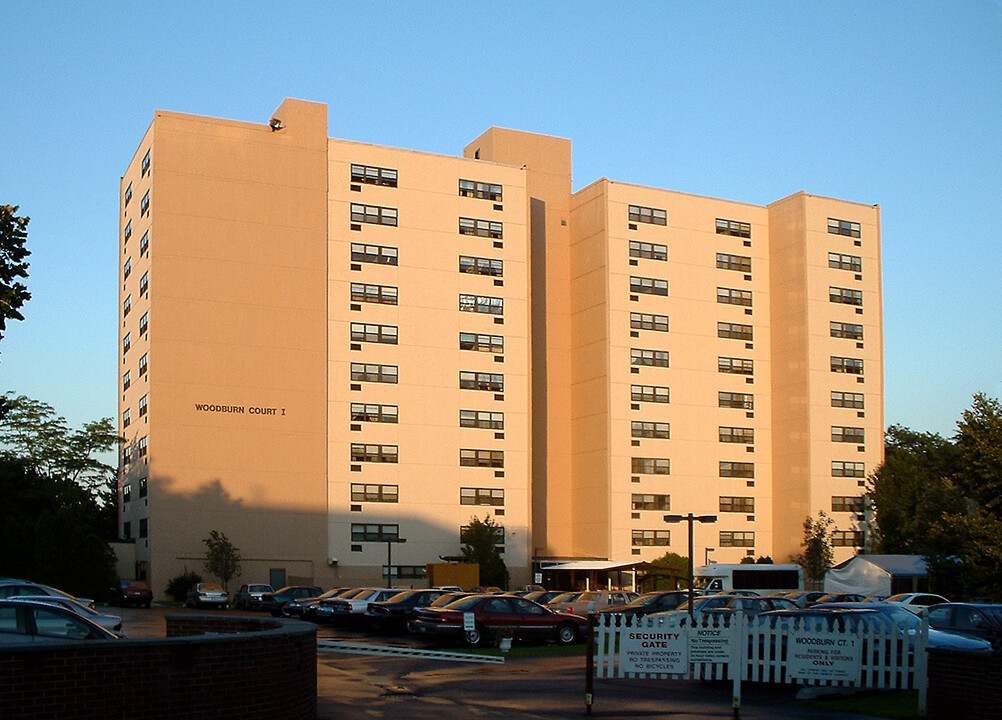 Woodburn Court in Binghamton, NY - Building Photo