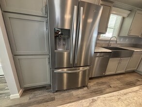 937 W Questa Ave in Venice, FL - Building Photo - Building Photo