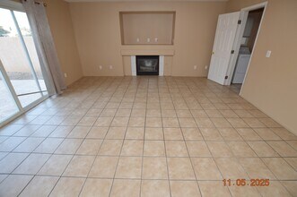 10014 Hermit Rapids Ave in Las Vegas, NV - Building Photo - Building Photo