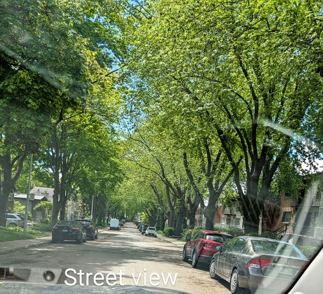 property at 5629 Léopold-Pouliot Rue