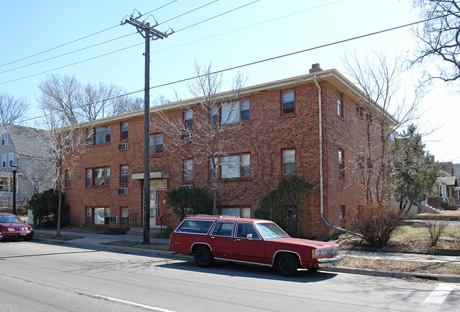 1015 W 26th St in Minneapolis, MN - Building Photo - Building Photo