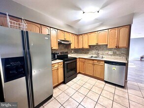 4068 Championship Dr in Annandale, VA - Building Photo - Building Photo