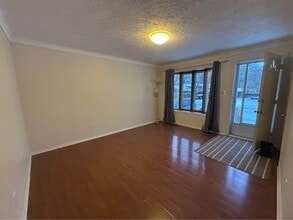 1035 Connaught Crescent in Sarnia, ON - Building Photo - Building Photo