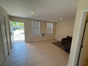 626 Josephine Parker Rd, Unit 1 in Key West, FL - Foto de edificio - Building Photo