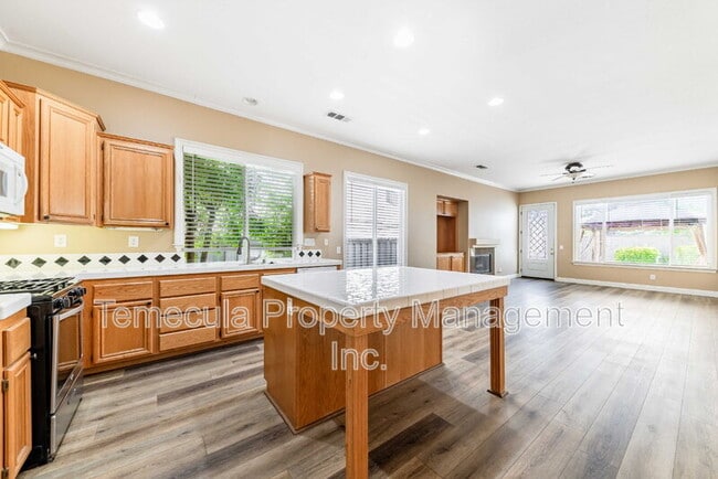 40609 Chantemar Way in Temecula, CA - Building Photo - Building Photo