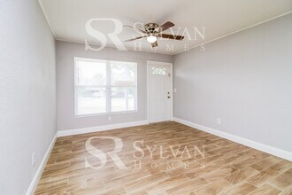 757 East Ave in Clermont, FL - Building Photo - Building Photo