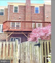 3151 Borge St in Oakton, VA - Building Photo