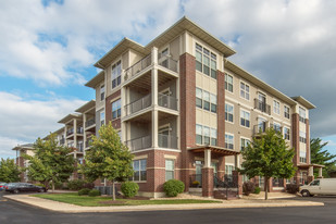 Parmenter Circle I Apartments