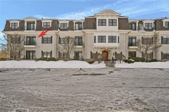 109 Vistas Ct in East Greenwich, RI - Building Photo - Building Photo