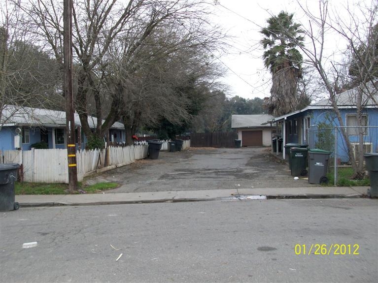 3924 44th Ave in Sacramento, CA - Building Photo