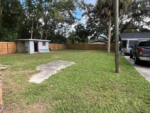 618 NE 11th St in Crystal River, FL - Building Photo - Building Photo