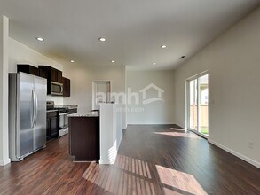 19315 21st Ave Ct E in Spanaway, WA - Building Photo - Building Photo