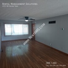 2225 SW Indian Trail in Topeka, KS - Building Photo - Building Photo