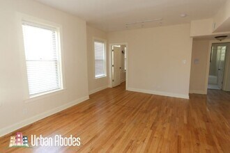 4036 Ashland N Ave, Unit 403E in Chicago, IL - Building Photo - Building Photo