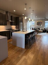 38 Harrison St in Denver, CO - Building Photo - Building Photo